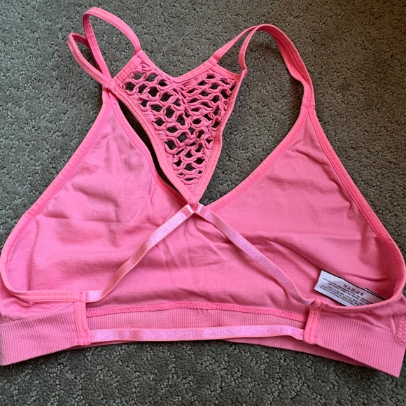 Victoria's Secret Crossback strappy sports bra w/o padding-Medium - Picture 2 of 5